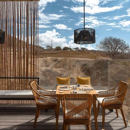 Eolia Sustainable Design Hotel マンタ エクステリア 写真