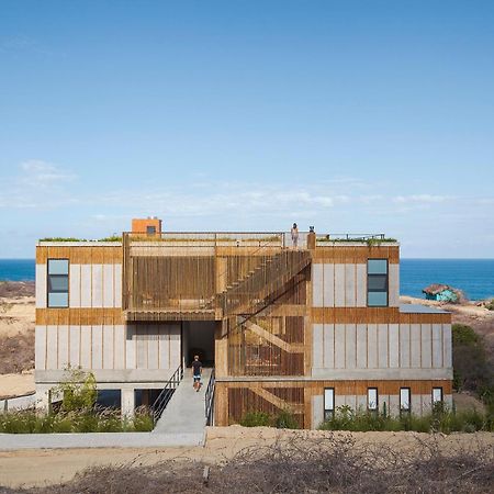 Eolia Sustainable Design Hotel マンタ エクステリア 写真