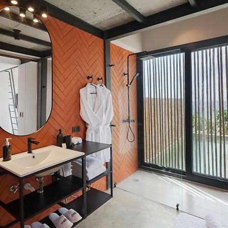 Eolia Sustainable Design Hotel マンタ エクステリア 写真