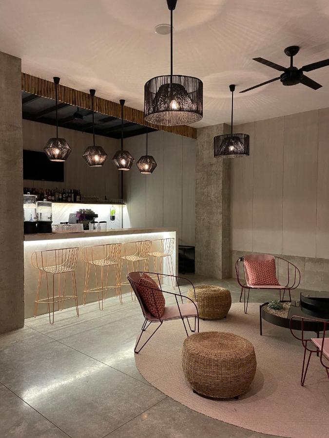 Eolia Sustainable Design Hotel マンタ エクステリア 写真