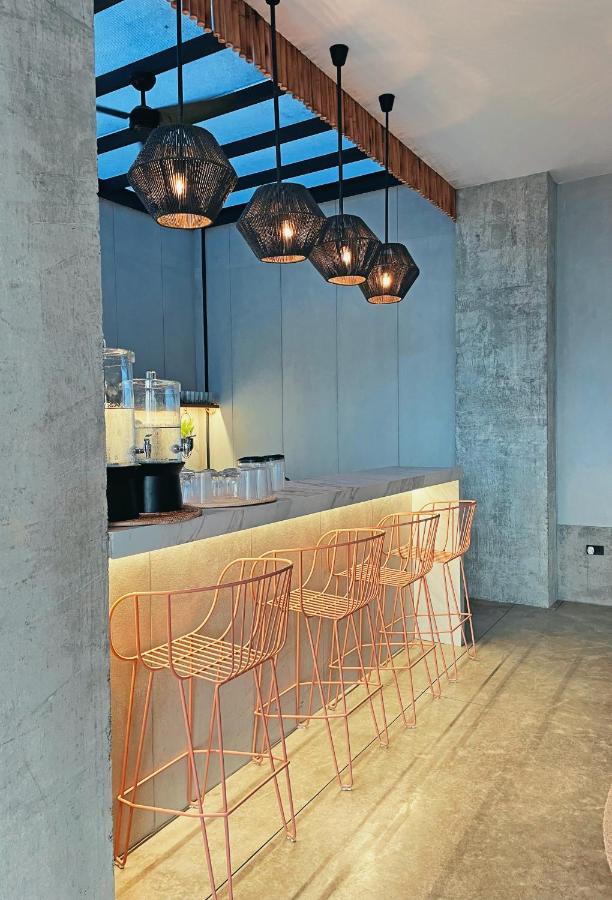 Eolia Sustainable Design Hotel マンタ エクステリア 写真