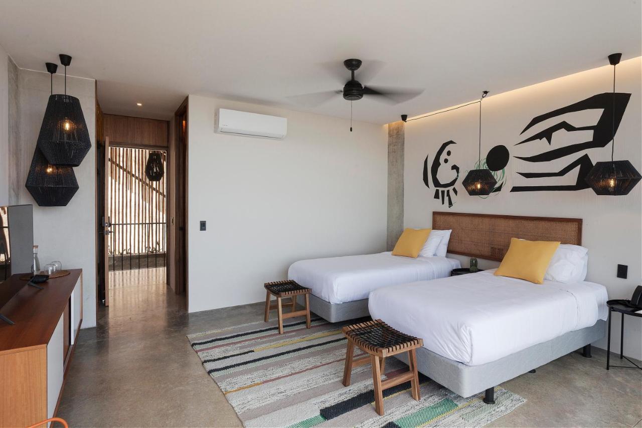 Eolia Sustainable Design Hotel マンタ エクステリア 写真