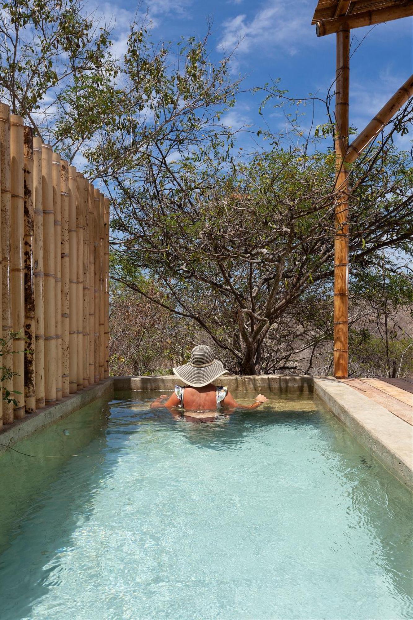 Eolia Sustainable Design Hotel マンタ エクステリア 写真